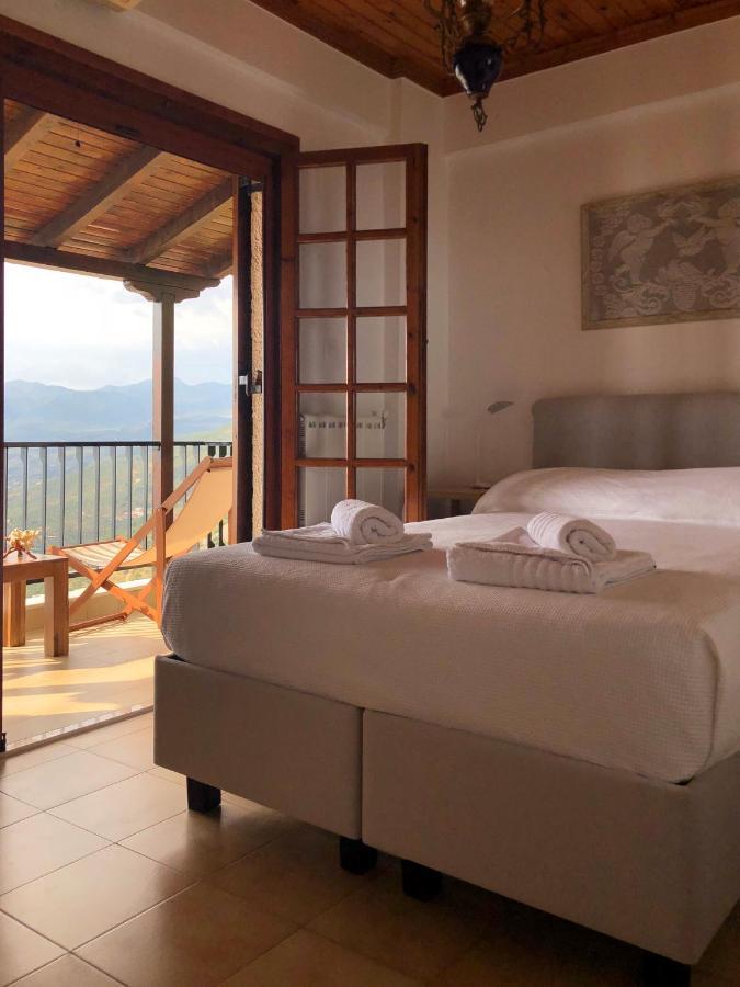 Gaia Guest House Kalamata Exterior foto