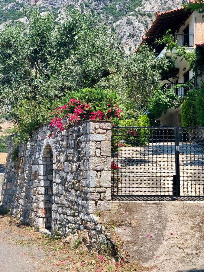 Gaia Guest House Kalamata Exterior foto