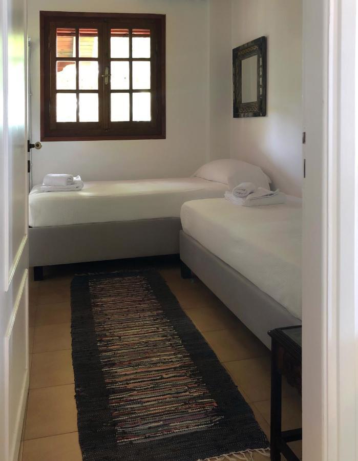 Gaia Guest House Kalamata Exterior foto