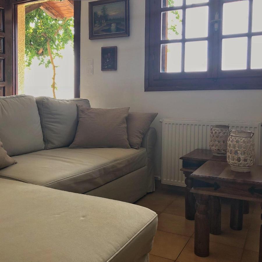 Gaia Guest House Kalamata Exterior foto